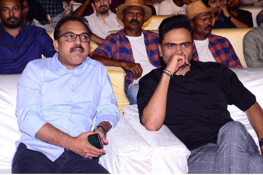 Maharshi-Movie-Pre-Release-Event